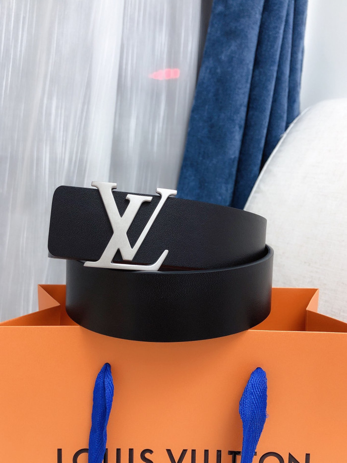 Loui Vuitto Belt-4CM