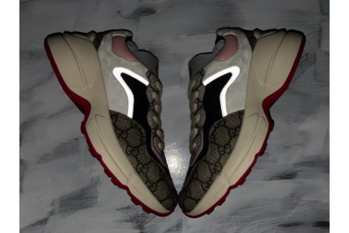 G*u*i rhyton vintage trainer sneaker 620185 99wf0 4371