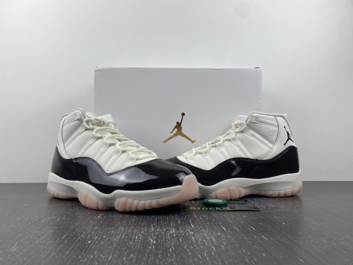 Air Jordan 11 “Neapolitan” AR0715-101