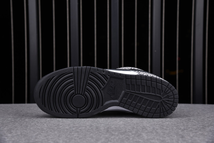 Nike Dunk SB Low White Cement (2002) 304292-001