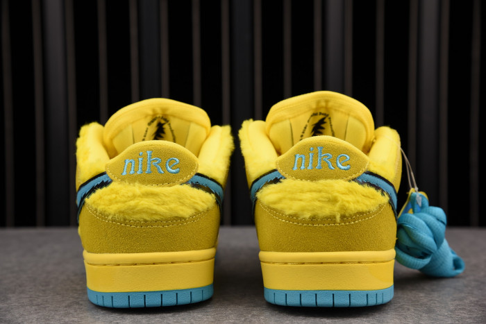 NIKE SB DUNK LOW GRATEFUL DEAD BEARS CJ5378-700