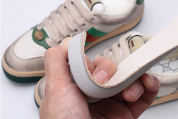 G*u*i ace embroidered low-top sneaker 9az1xj378j4