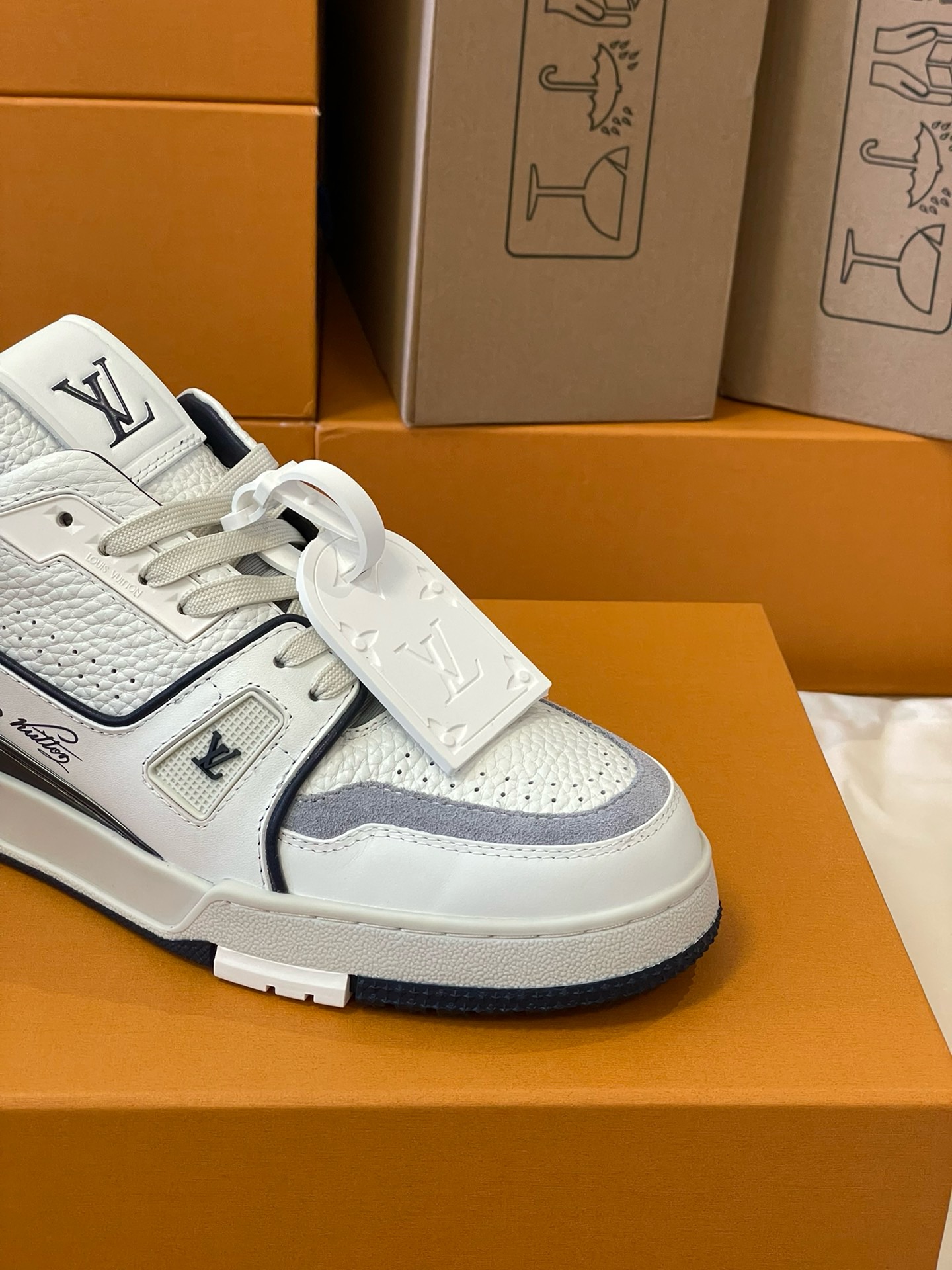 Loui Vuitto TRAINER SNEAKER