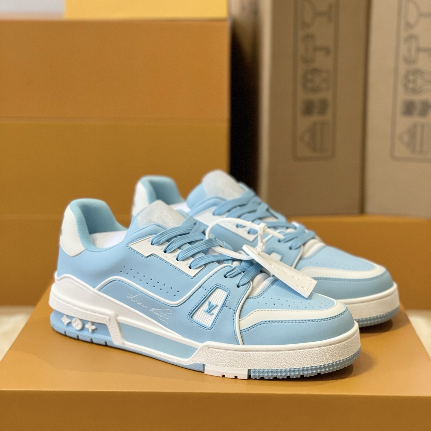 Loui Vuitto TRAINER SNEAKER