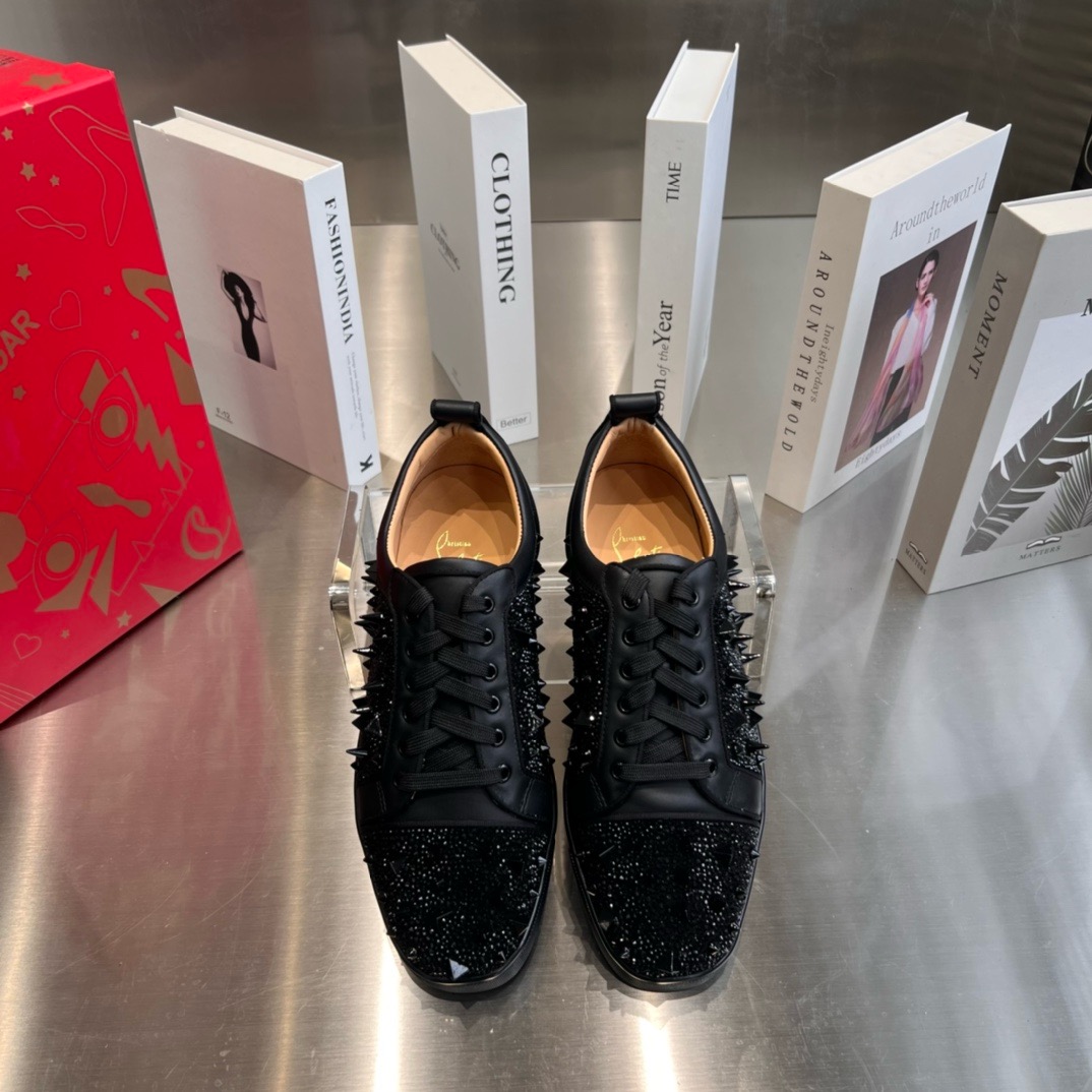 Ch**an louboutin sneaker