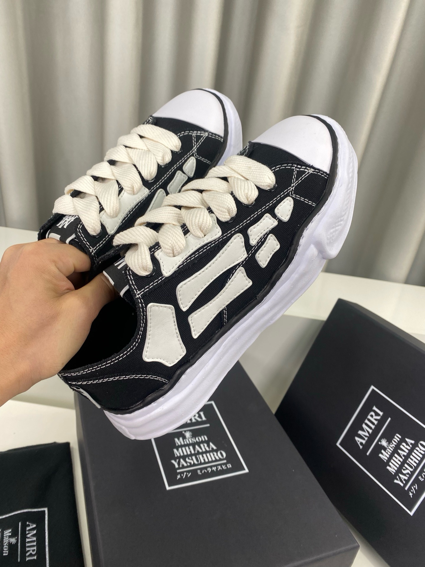 Ma*s*n mihara yasuhiro mmy sneaker